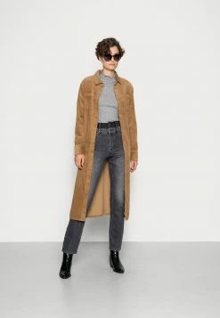 ONLY Tall ONLFINE LIFE - Straight Leg Jeans - Dark Grey Denim 8 ONLY Tall ONLFINE LIFE - Straight Leg Jeans - Dark Grey Denim -ONLY Tall Shop 05f5695af2ec4dc1b563a22868c109f2