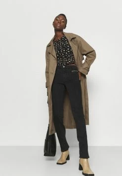 ONLY Tall ONLJENNA LIFE - Bootcut Jeans - Black Denim -ONLY Tall Shop 0f553dad6f2d49aa8dd5ce8b73bc370d