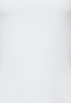 ONLY Tall ONLKENDRA - Basic T-shirt - Cloud Dancer 7 ONLY Tall ONLKENDRA - Basic T-shirt - Cloud Dancer -ONLY Tall Shop 147d5cd8fe794897a6b3bc1f73caac27