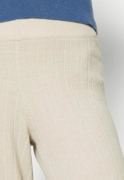 ONLY Tall ONLSHELLY PANTS - Trousers - Moonbeam -ONLY Tall Shop 168c4040b1a44e7cb477a7e3ad1483fa