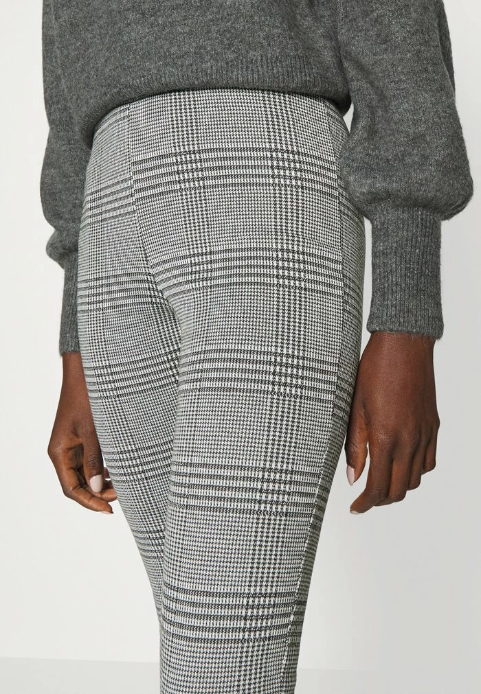 ONLY Tall ONLMICA CHECK - Leggings - Trousers - Cloud Dancer/black/white 7 ONLY Tall ONLMICA CHECK - Leggings - Trousers - Cloud Dancer/black/white - Image 5