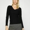 ONLY Tall ONLNELLA V NECK - Jumper - Black -ONLY Tall Shop 1b1b0f7a34bc4555930f3b1e7d93ef3a