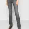 ONLY Tall ONLBLUSH SLIT FLARED - Bootcut Jeans - Black Denim -ONLY Tall Shop 1b9c15beaba04abcb9e1a5a9f5990525