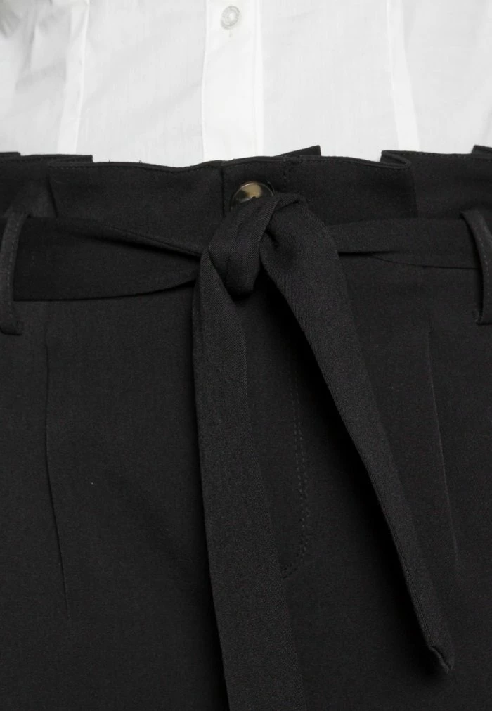 ONLY Tall ONLAMINTA-GRACIE WIDE PAN - Trousers - Black 7 ONLY Tall ONLAMINTA-GRACIE WIDE PAN - Trousers - Black - Image 5