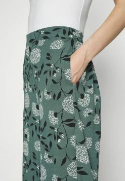 ONLY Tall ONLNOVA LUX ALBA PALAZZO PANT - Trousers - Balsam Green -ONLY Tall Shop 1f558da4b3244c04827ccca89a964a24