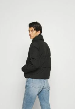 ONLY Tall ONLDOLLY SHORT PUFFER JACKET - Winter Jacket - Black -ONLY Tall Shop 209c96c45a014c50b8776ed0371463ca
