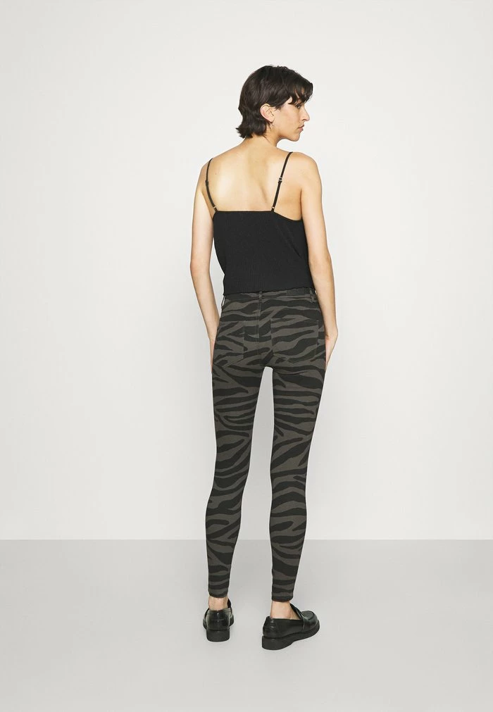 ONLY Tall ONLNINE ESTER PANTS - Trousers - Black 5 ONLY Tall ONLNINE ESTER PANTS - Trousers - Black - Image 3