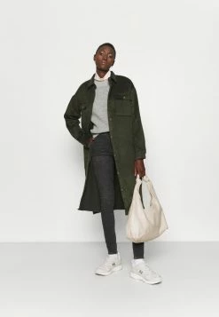 ONLY Tall ONLBLUSH LIFE - Jeans Skinny Fit - Black Denim -ONLY Tall Shop 270aaec6da54429a9bcbb8630052bf47