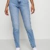 ONLY Tall ONLVENEDA LIFE MOM - Relaxed Fit Jeans - Light Blue Denim -ONLY Tall Shop 28583755399d41dc8cbd8d5201ae4728