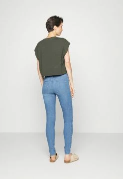 ONLY Tall ONLMILA IRIS LANK - Jeans Skinny Fit - Light Blue Denim -ONLY Tall Shop 2ce69210e7234a68be4f7e5e466f1362