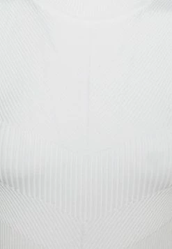 ONLY Tall ONLBIANKA - Top - Cloud Dancer -ONLY Tall Shop 2f0c3a668c2e44c89c96ea11e327c6f7