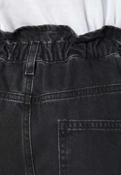 ONLY Tall ONLCUBA LIFE HW SLOUCHY DOT - Straight Leg Jeans - Black Denim -ONLY Tall Shop 31d94f4217164bd4aff76b1410562434