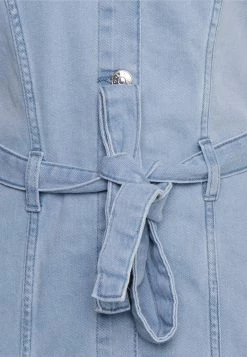 ONLY Tall ONLVIBBE BELT DRESS - Day Dress - Light Blue Denim -ONLY Tall Shop 32c6622a5b424e89b7af581ef0cb29bc