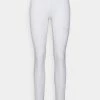 ONLY Tall ONLBLUSH LIFE - Jeans Skinny Fit - White -ONLY Tall Shop 35bbbe50190b42179c11c2ff5137f262