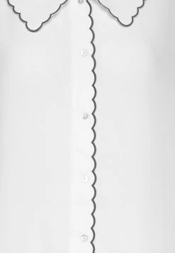 ONLY Tall ONLGABRIELLA SCALLOP - Button-down Blouse - Cloud Dancer -ONLY Tall Shop 36c71af923e94406b7f31d9cbda2b6c7