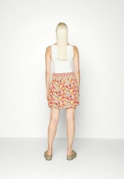 ONLY Tall ONLFREDERIKKE SMOCK SKIRT - Mini Skirt - Cloud Dancer/pink 10 ONLY Tall ONLFREDERIKKE SMOCK SKIRT - Mini Skirt - Cloud Dancer/pink -ONLY Tall Shop 39bfabf0d30f41f2b479c013cee296a0