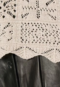 ONLY Tall ONLBEACH LIFE - Print T-shirt - Pumice Stone -ONLY Tall Shop 3a196336ced146dd82b4b0f28d96cee9