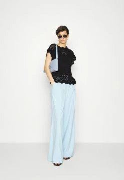 ONLY Tall ONLBEACH LIFE - Print T-shirt - Black -ONLY Tall Shop 3fb80bb22c6d4e34b37b886a185b48f5