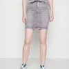 ONLY Tall ONLHUSH LIFE MID PAPERBAG SKIRT - Mini Skirt - Medium Grey Denim -ONLY Tall Shop 423d4fce0bb448588f152cdc7eeb3ca5