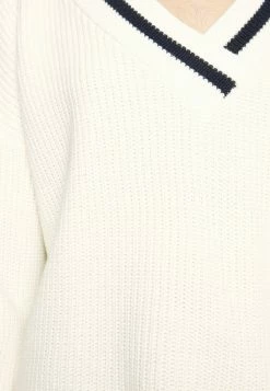 ONLY Tall ONLINC COLEEN - Jumper - Cloud Dancer/night Sky -ONLY Tall Shop 43a39d3085044bcdad3b5d28a0f77656