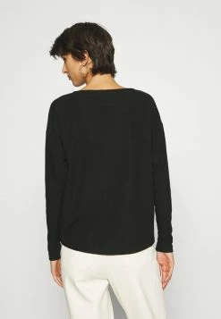 ONLY Tall ONLNELLA BOXY - Long Sleeved Top - Black -ONLY Tall Shop 4a3e52ec49e049fa8b88618b6aed42fc