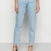 ONLY Tall ONLJUDITH - Straight Leg Jeans - Mid Blue Denim -ONLY Tall Shop 4b16e4dd729c4aaba2377cf1d2162cef