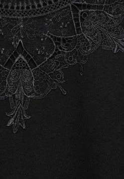 ONLY Tall ONLWANTED - Sweatshirt - Black Necklace -ONLY Tall Shop 4cc2022debac40c0adcbd6d824b6f2b7