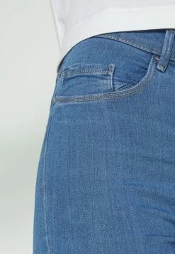 ONLY Tall ONLRAIN LIFE MID LONG - Denim Shorts - Medium Blue Denim -ONLY Tall Shop 4cf8f892e4424b6887c13251610f1004