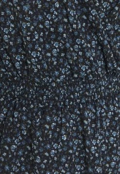 ONLY Tall ONLPELLA WRAP - Print T-shirt - Night Sky/route Ditsy -ONLY Tall Shop 6bd4a2e8084044e9a2e1fb521f559ab2