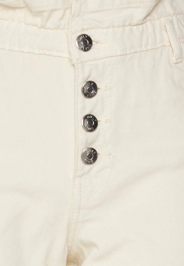 ONLY Tall ONLCUBA LIFE - Denim Shorts - Ecru 5 ONLY Tall ONLCUBA LIFE - Denim Shorts - Ecru - Image 3