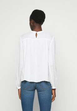 ONLY Tall ONLPELIA LIFE DOT BLOUSE TALL - Blouse - Cloud Dancer -ONLY Tall Shop 74139a467d914d91822feee5c5873dfe