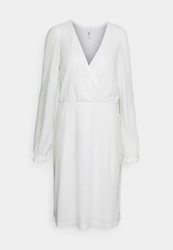 ONLY Tall ONLSTEFFIE DRESS - Jumper Dress - Cloud Dancer -ONLY Tall Shop 7c633d65a0424e13ae8416384a36c59d