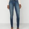 ONLY Tall ONLBLUSH LIFE MID - Jeans Skinny Fit - Dark Blue Denim -ONLY Tall Shop 8094d92bebec4076b981837263357e41