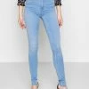 ONLY Tall ONLROYAL - Jeans Skinny Fit - Light Blue Denim -ONLY Tall Shop 8146293e18a9406e9241ded35a752907