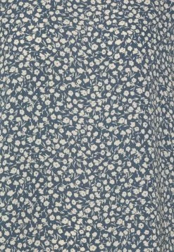 ONLY Tall ONLVIC - Blouse - Blue Mirage -ONLY Tall Shop 84288a5db4684c528bebdd096e51d1bc