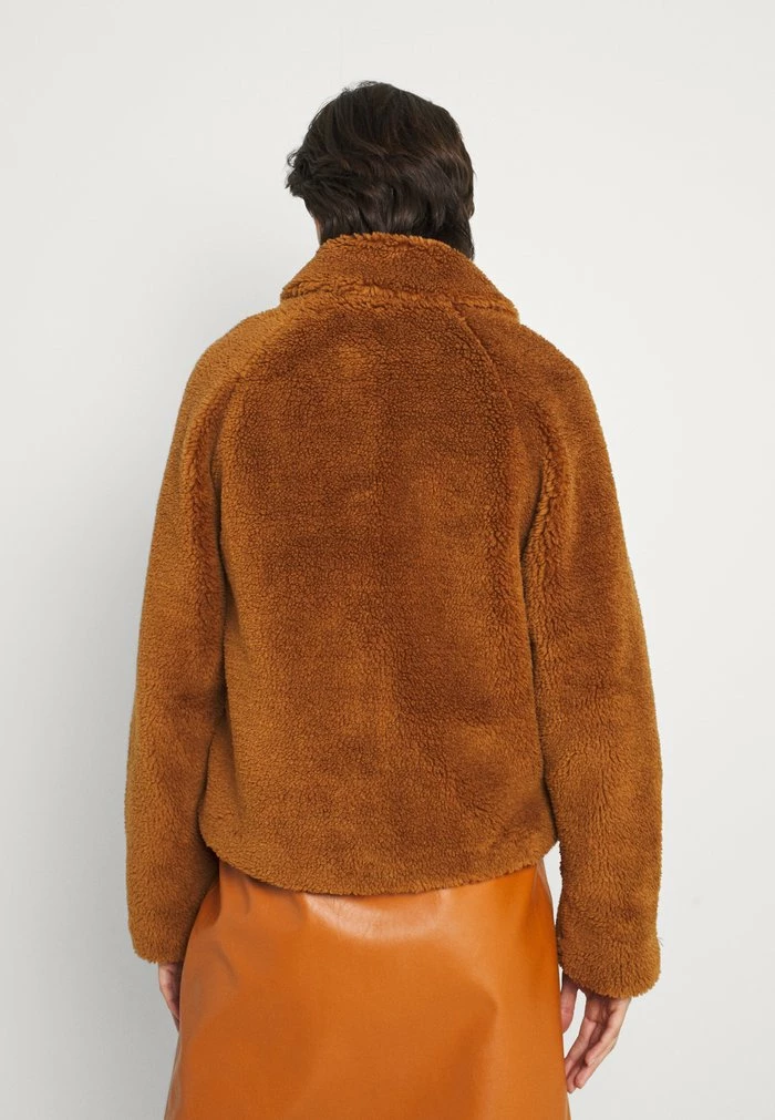 ONLY Tall ONLEMILY JACKET - Light Jacket - Caramel Café 5 ONLY Tall ONLEMILY JACKET - Light Jacket - Caramel Café - Image 3