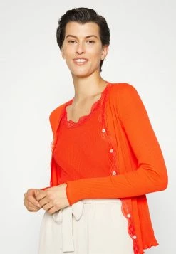 ONLY Tall ONLMICHELA LACE - Top - Red Alert -ONLY Tall Shop 939db7a17a944d438a83b0470ca07e7f