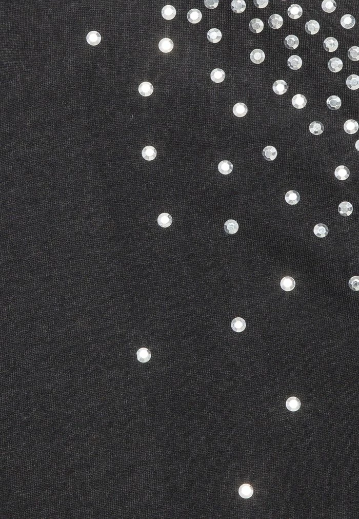 ONLY Tall ONLLUCY STUDS TOP BOX - Print T-shirt - Black 5 ONLY Tall ONLLUCY STUDS TOP BOX - Print T-shirt - Black - Image 3