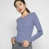 ONLY Tall ONLTINEA O NECK - Long Sleeved Top - Mazarine Blue/cloud Dancer/terra -ONLY Tall Shop 99971c15bcb64078a0ae7065e436c33f