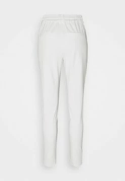 ONLY Tall ONLPOPTRASH LIFE EASY PANT - Tracksuit Bottoms - Cloud Dancer -ONLY Tall Shop 9b6591dd62f74c30a98f91721e9c6b1d