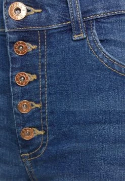 ONLY Tall ONLHUSH LIFE BUTTON - Denim Shorts - Medium Blue Denim -ONLY Tall Shop 9c8af4b8bcda4b58bfe68b19a9d9039a