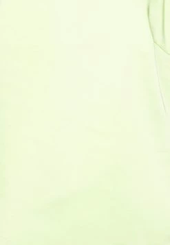 ONLY Tall ONLMAYRA CAMI - Blouse - Sharp Green -ONLY Tall Shop 9cc1a8b836464a368104f0d30bd04c9e