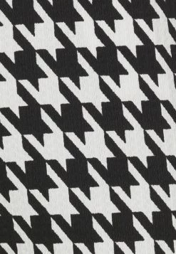 ONLY Tall ONLLUA LEO FLARED PANT - Trousers - Black/white -ONLY Tall Shop a0f48ad61208461190e3af94437b3dcb