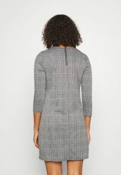 ONLY Tall ONLBRILLIANT CHECK DRESS - Jersey Dress - Black/cloud Dancer -ONLY Tall Shop a260cb1ae27f43b0ac0b56e96d8f54f1