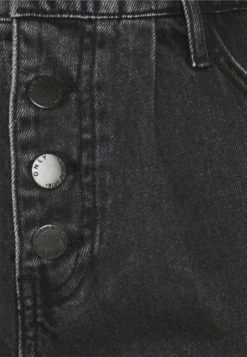 ONLY Tall ONLCUBA LIFE PAPERBAG - Denim Shorts - Black -ONLY Tall Shop a2d5fe43dc124543b590a9e9e02fc653