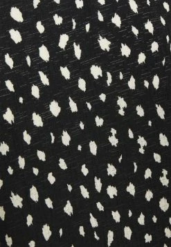 ONLY Tall ONLPELLA - Long Sleeved Top - Black 7 ONLY Tall ONLPELLA - Long Sleeved Top - Black -ONLY Tall Shop a4282242f181487a9fbe584123cb6600