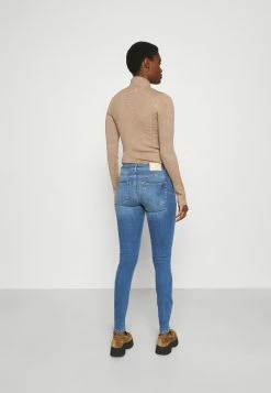 ONLY Tall ONLSHAPE LIFE PUSH UP - Jeans Skinny Fit - Medium Blue Denim -ONLY Tall Shop a58d3dda537141c3bb5c882beea5b47f