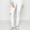 ONLY Tall ONLBLUSH LIFE MID RAW - Jeans Skinny Fit - White Denim