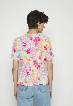 ONLY Tall ONLLINA WRAP - Blouse - Pastel Turquoise -ONLY Tall Shop a8ffb6f8db034c45a4ae3e0d1ecb7fd9