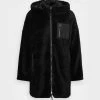 ONLY Tall ONLSASCHA SHERPA JACKET - Classic Coat - Black -ONLY Tall Shop aab87a564bb7406bad98e64cf6cfb57b